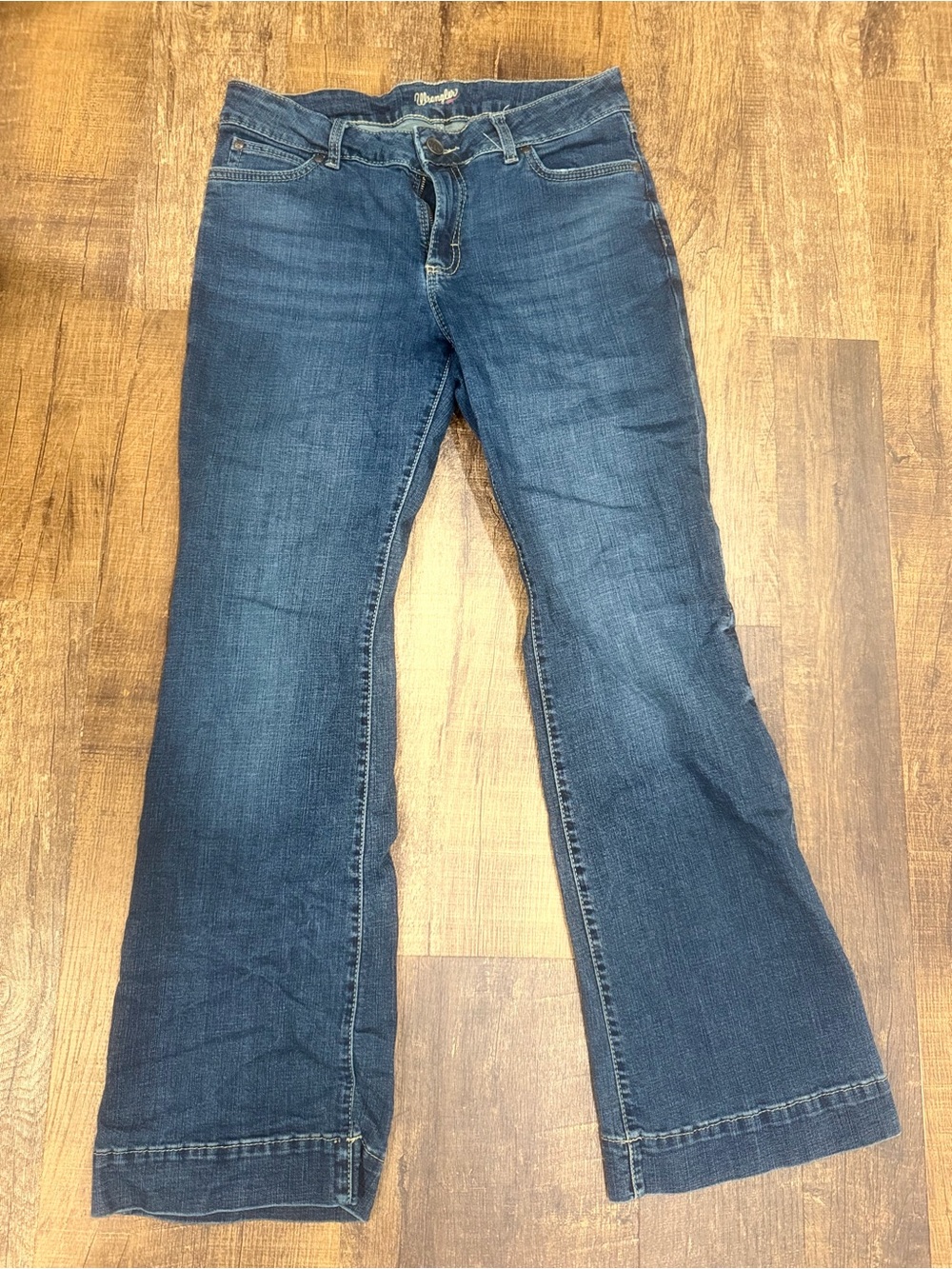 Wrangler Women's Dark Blue Bootcut Jeans
